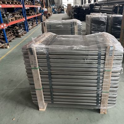 أنابيب ملحومة من الفولاذ الأوستنيتي 441 المدلفنة