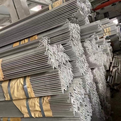 40x40x3mm ASTM A276 TP304 مساوية وغير متساوية الفولاذ المقاوم للصدأ زاوية شريط SS304 زاوية شريط 18٪ Cr 8٪ Ni