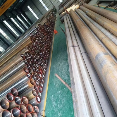 أنابيب الفولاذ غير الملحوم 48x5mm ASTM A-335 الدرجة T5 P5 Sch40 ASME B36.10M L=6000mm