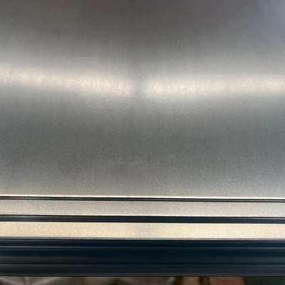 صفيحة 1.5mm CS ASTM A653 G90 صفيحة الفولاذ المسبقة الغالبية 1.5 * 1500 * 6000 EN10024 3.1