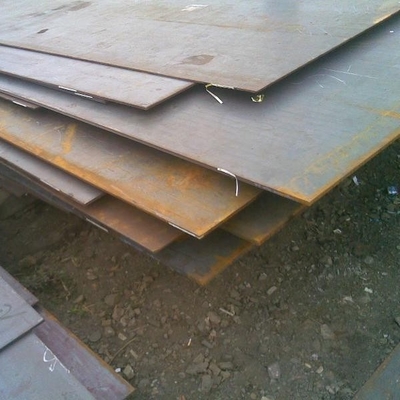 SS400 صفيحة فولاذية مطاطية ساخنة / صفيحة فولاذية كربونية A36 Q235B مع عرض 1500 - 2500mm
