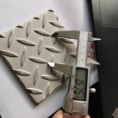 غير القابل للصدأ 304 Vastrap لوحة متقلب 5 مم Astm A793 صفيحة أرضية ملفوفة