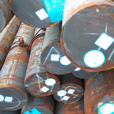 قضيب فولاذي دائري من سبائك 45CrNiMoVA المدرفل على الساخن والمطروق بقطر خارجي 190 مم، مُطَبَّع ومُلدَّن