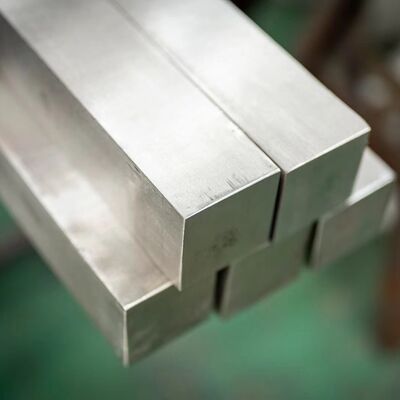 القضيب المربع SS 316L DIN 1.4404 الصف INOX الفولاذ المقاوم للصدأ القضيب المربع 10 * 10 * 4000mm