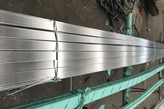 304 مسحوب على البارد SS 304 شريط مربع 10 * 10 مم ASTM TP304 شريط مربع من الفولاذ المقاوم للصدأ
