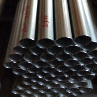 409L الفولاذ المقاوم للصدأ بروفيل SUH409 أنبوب الفولاذ المطاوئ 63mm * 1.5mm * 6000mm